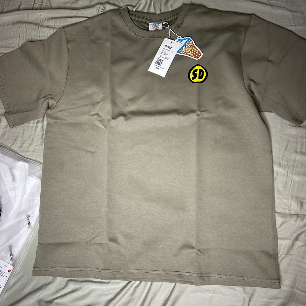 Snow day club tee xl new